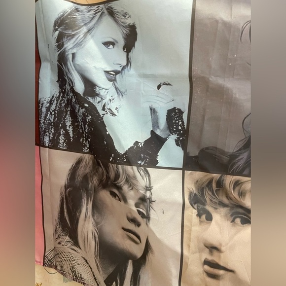 Taylor Swift Cloth Tapestry Flag Large Eras Pop Artist Kansas City Chiefs Queen - Picture 9 of 9